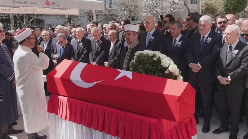 Eski TBMM Başkanı Hüsamettin Cindoruk son yolculuğuna uğurlandı