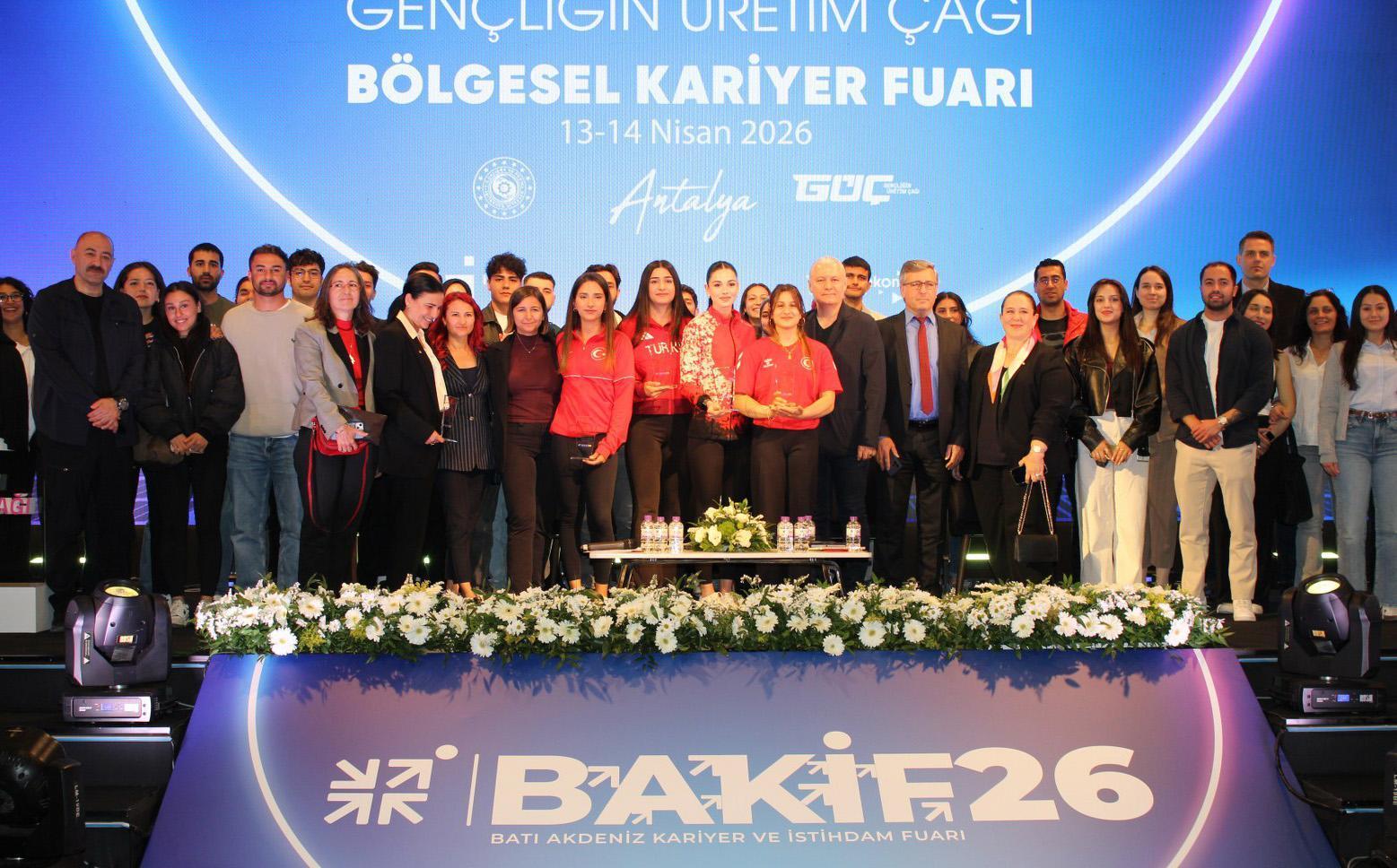 BAKİF26’da milli takım kadın sporcularına büyük ilgi