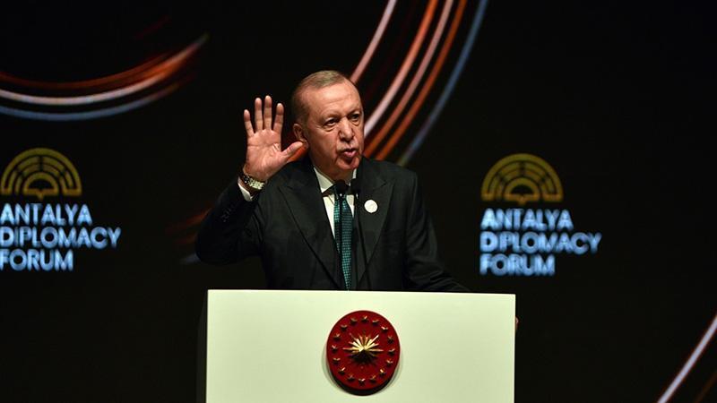 Cumhurbaşkanı Erdoğan: Dünya istikamet buhranı yaşıyor