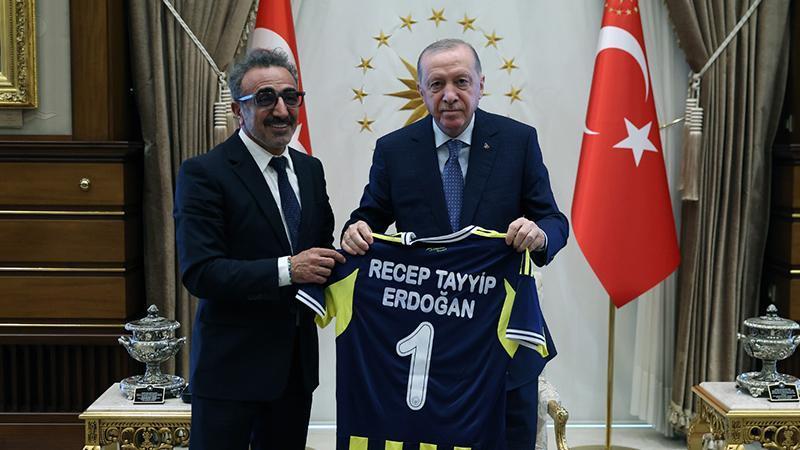 Cumhurbaşkanı Erdoğan, iş insanı Ulukaya’yı kabul etti