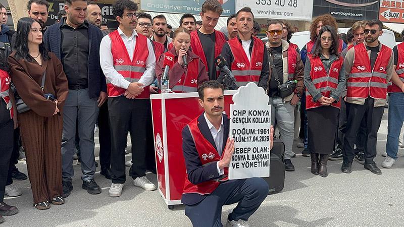 CHP Konya İl Teşkilatı’nda ‘mezar taşlı’ gerginlik