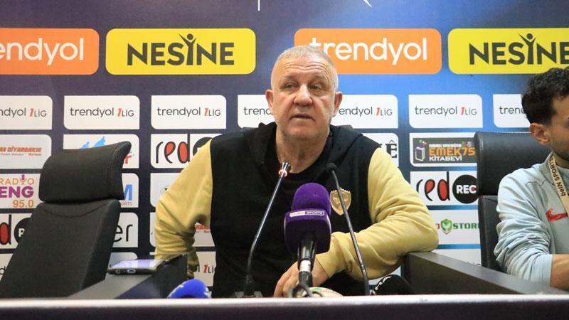 Amed Sportif Faaliyetler’de teknik direktör Mesut Bakkal ile yollar ayrıldı