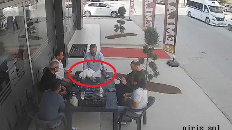 Tarsus’ta tavuk uçarak masa kondu, çevresindekiler panik yaşadı