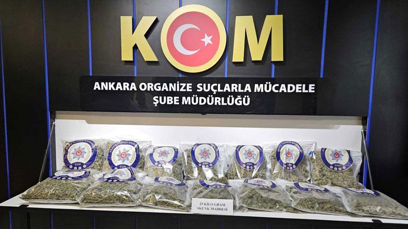 Ankara’da 25 kilo skunk ele geçirildi; 2 gözaltı