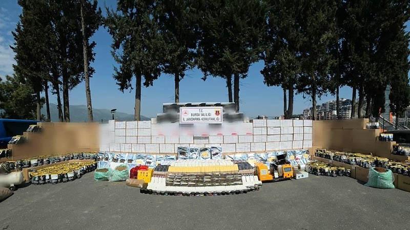 Bursa’da 2 milyon bandrolsüz makaron ele geçirildi