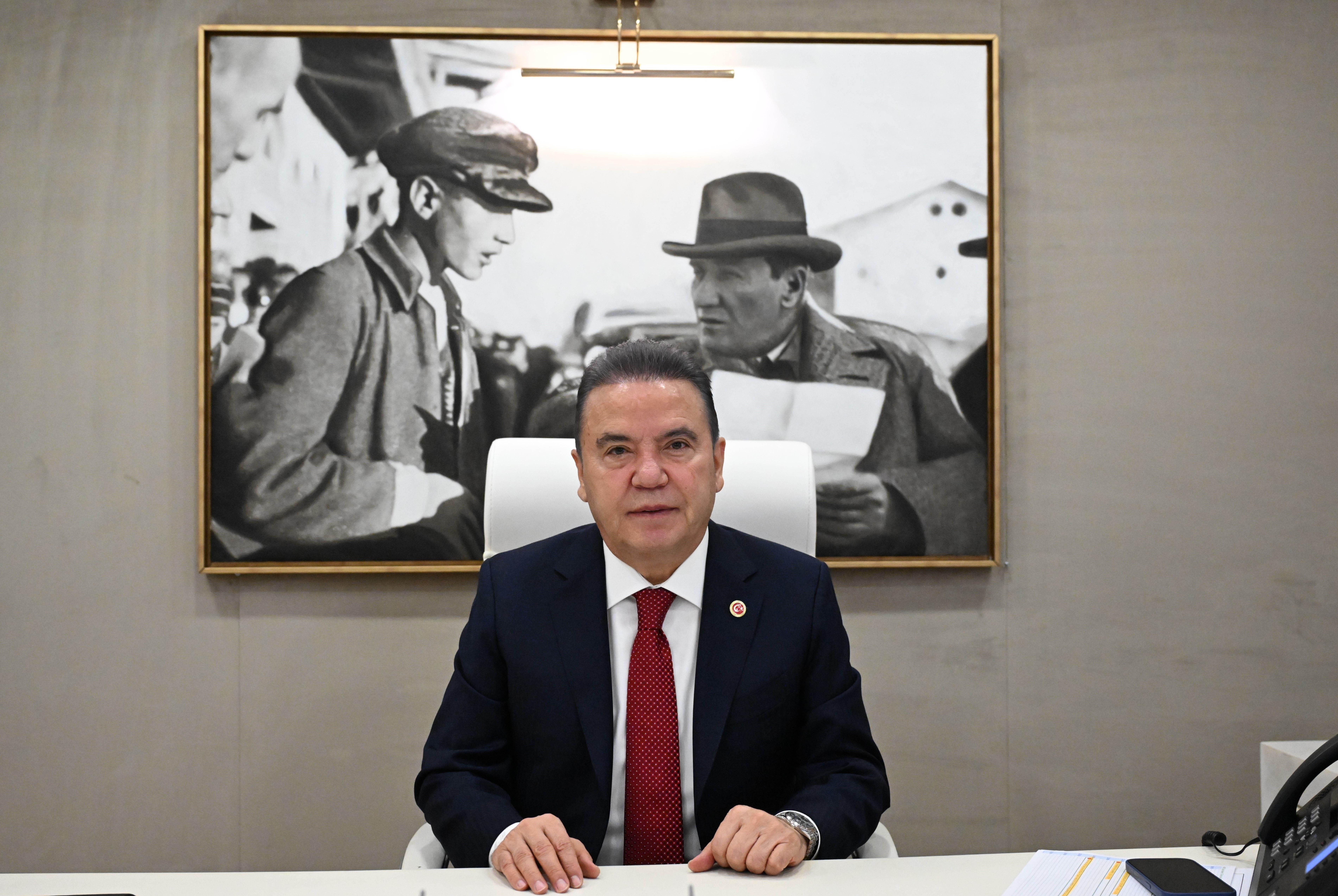 Antalya Büyükşehir Belediyesi’nde ‘rüşvet’ ve ‘yolsuzluk’ davasında 2’nci duruşma 2’nci gününde