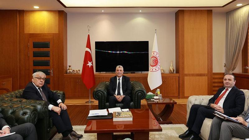 Bakan Bolat, Rusya ve İtalya büyükelçileri ile görüştü