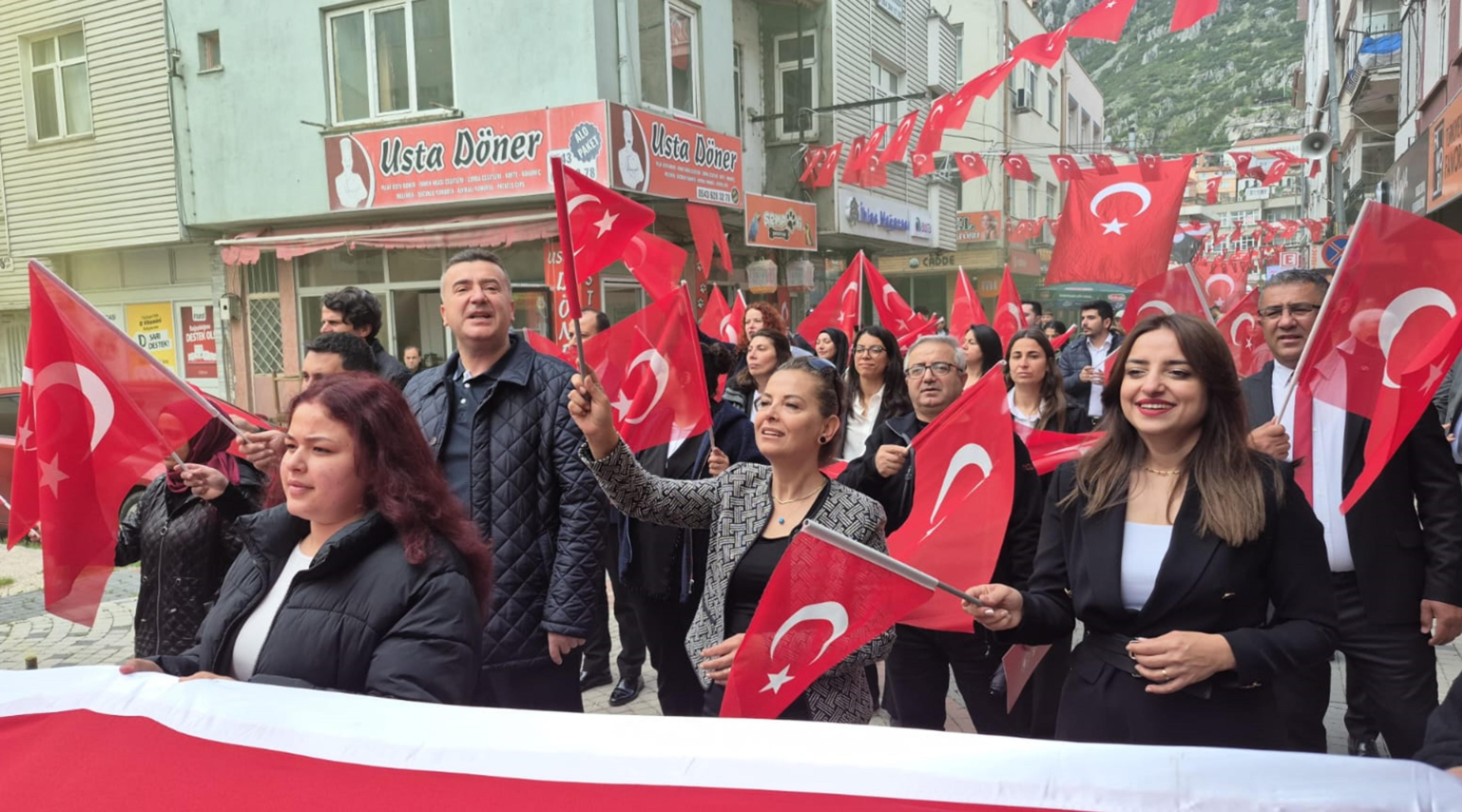 Gençlik Haftası’nı kutladılar