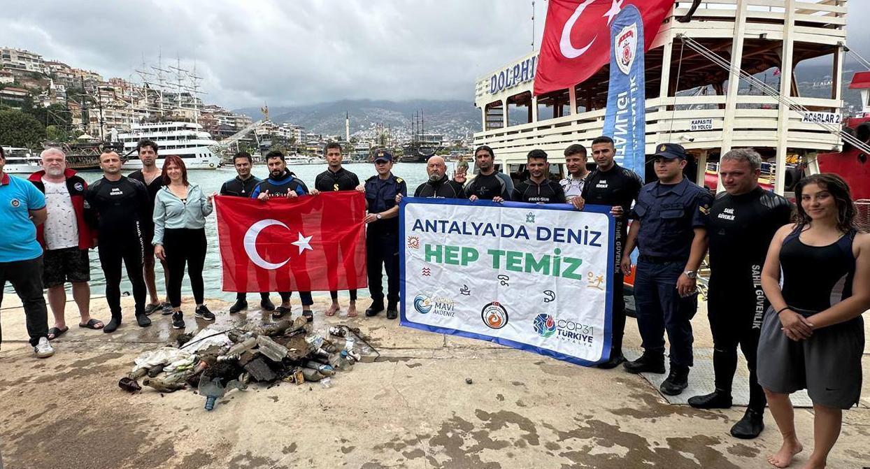 Alanya’da deniz temizliği