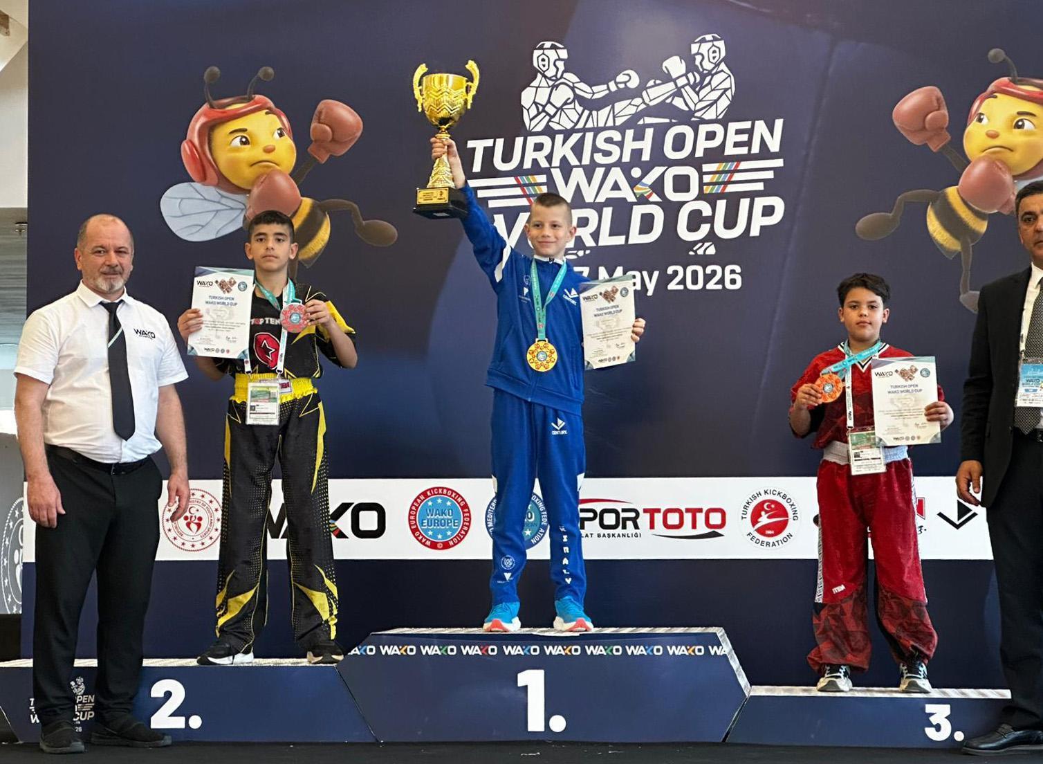 Burdurlu sporculardan 8 madalya