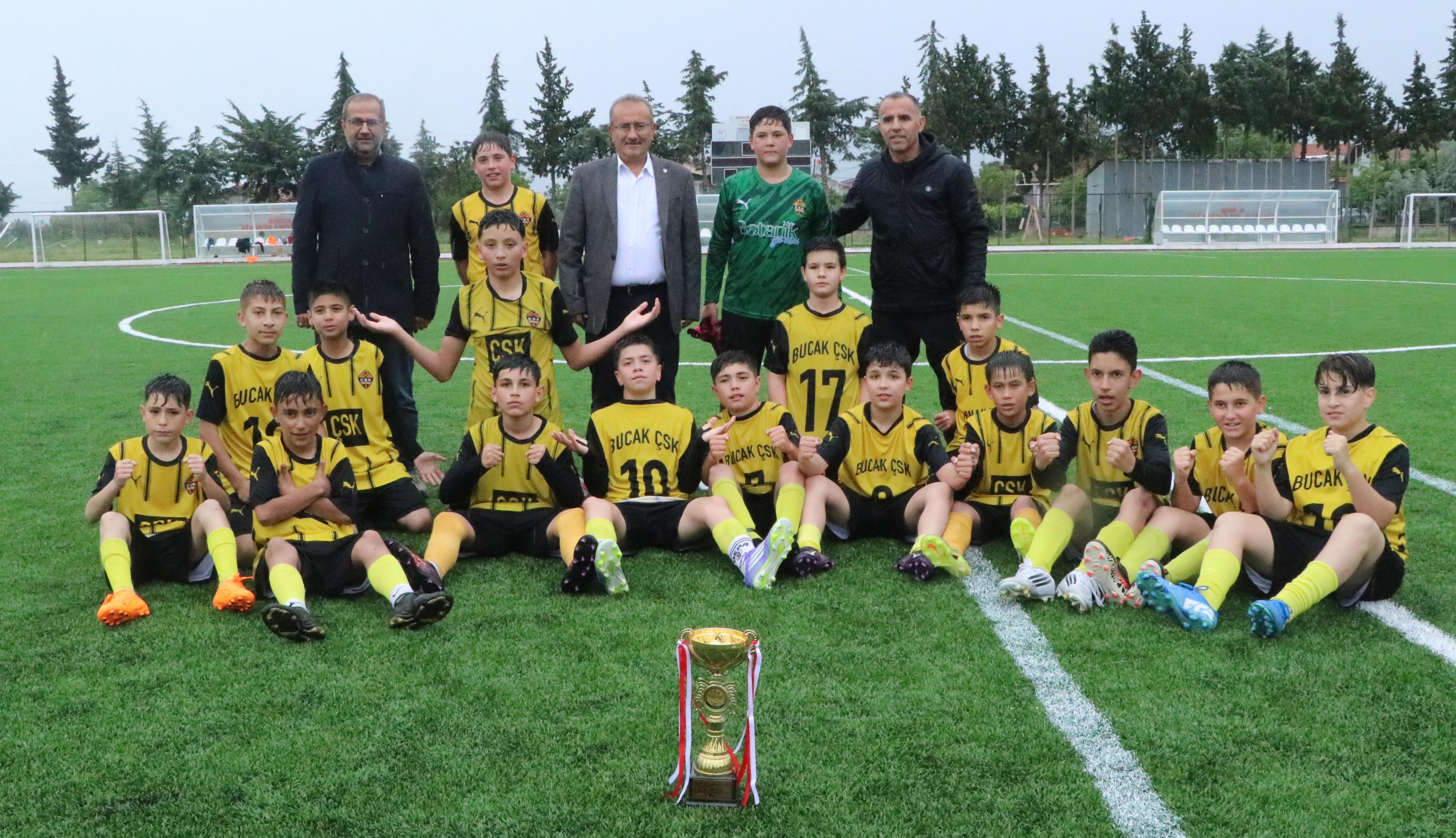 U13 Ligi’nde Bucak Çalışkanlarspor şampiyon