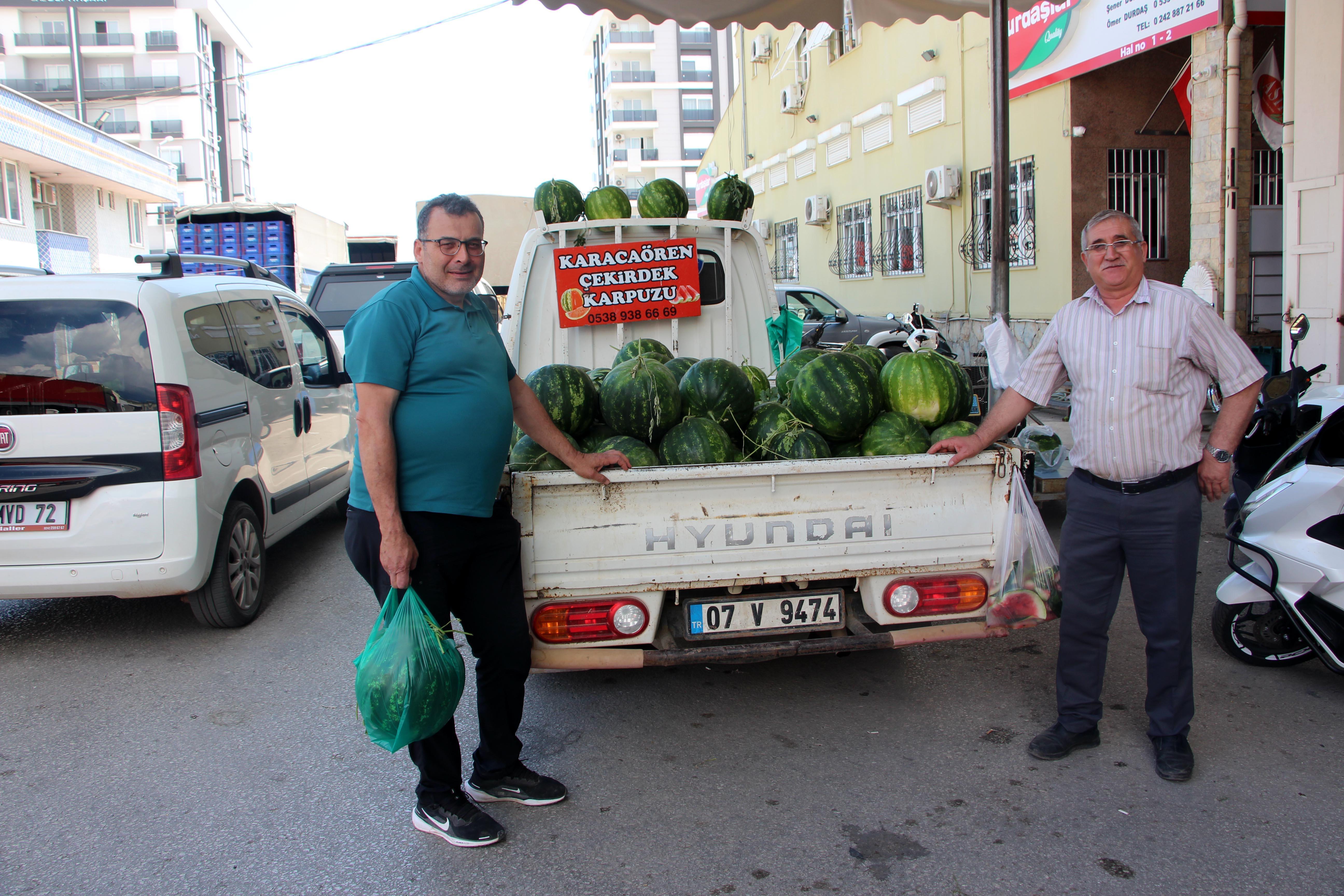 ‘Fiyatı sorulmayan’ karpuzun hasadı başladı
