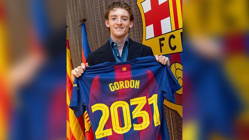 Barcelona, Anthony Gordon’ı duyurdu