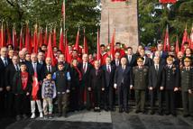 Büyük Önder Atatürk Trabzon'da törenle anıldı