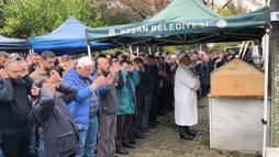 Evinde ölü bulunan iş insanı toprağa verildi