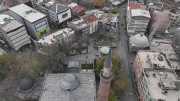 Suriçi Cami-i Kebir Kentsel Dönüşüm Projesi'nde yıkım çalışmaları başladı