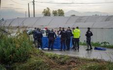 Kanala uçan cipte ölen eşinin cenazesinin çıkarılmasını gözyaşlarıyla izledi / Ek fotoğraflar