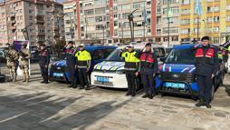 Kütahya’da emniyet ve jandarmaya 78 yeni araç teslim edildi