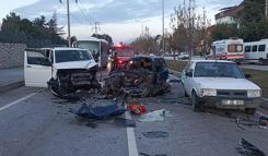 Yola çıkan kedi, kazaya neden oldu: 2 ölü, 3 yaralı