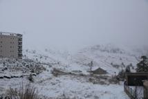 Kartalkaya pistler beyaza büründü, kar kalınlığı 10 santime ulaştı