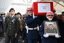 Motosiklet kazasında hayatını kaybeden üsteğmen toprağa verildi