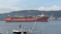 Yüzer üretim, depolama ve boşaltma gemisi Çanakkale Boğazı’ndan geçti