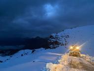 Şırnak’ta köy yollarında karla mücadele çalışması sürüyor