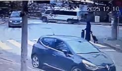 Minibüsün çarparak Miraç’ın ölümüne neden olduğu kazanın kamera görüntüsü ortaya çıktı