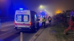 TIR’ın arkadan çaptığı servis minibüsündeki 9 kişi yaralandı