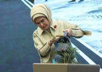 İstanbul- Emine Erdoğan, TOGEM-DER’in ‘Artsın Eksilmesin Dönüşüm Pazarı’nın açılışına katıldı