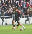 Karşıyaka'da Adem şimdiden gözde