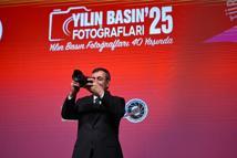 Cevdet Yılmaz, 'Yılın Basın Fotoğrafları Ödül Töreni'ne katıldı