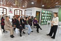 Zübeyde Hanım Kadın Eğitim ve Sosyal Tesisi'nde kadın sağlığı konuşuldu