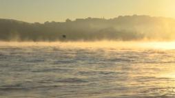 İstanbul- İstanbul Boğazı'nda denizden buhar yükseldi