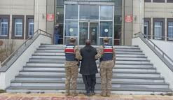 Bitlis'te 2 kaçak göçmen yakalandı, organizatör tutuklandı