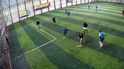 Halı sahada kalp krizi geçirip öldü