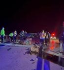 Çanakkale'de 2 otomobil çarpıştı: 5 ölü, 1 yaralı / Ek fotoğraflar