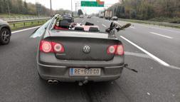 Otoyolda otomobil çekiciye çarptı; 1 ölü, 1 yaralı