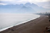Antalya’da beklenen yağmur etkili oldu