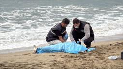 Endonezyalı kadının cansız bedeni sahilde bulundu