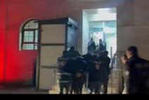 Trafikte tartıştıkları sürücüyü darbeden 6 kişiye gözaltı (2)