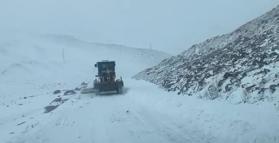 850 metre rakımlı Iğdır Tuzluca'da kar yağışı etkili oluyor