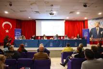 Alaçatı Kentsel Tasarım Rehberi esnafla paylaşıldı