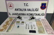 Manavgat'ta uyuşturucu operasyonu