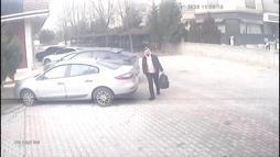 9 yıldır aranan FETÖ firarisi kardeşinin kimliğiyle saklandığı evde yakalandı