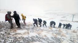 Hazarbaba Dağı kış tırmanışında zirveye çıkılamadı