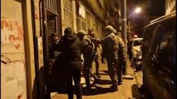 İstanbul- Eyüpsultan'da düzenlenen operasyonda 107 yıl hapis cezası bulunan cezaevi firarisi yakalandı