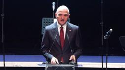 İstanbul - Bakan Ersoy: Bu yarışma çocuklarımızın hayallerine ortak olma iradesidir