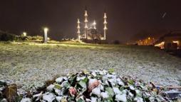 Edirne'de yüksek kesimler beyaza büründü