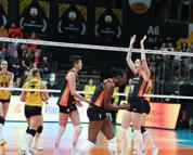 Eczacıbaşı Dynavit, derbide VakıfBank’ı 3-1’le geçti